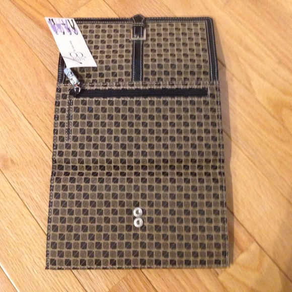 COPY - Wallet - Picture 3 of 4